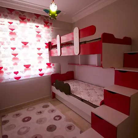 Luxury Penthouse In Goldcity 아파트 *