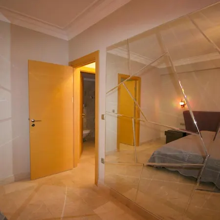아파트 Luxury Penthouse In Goldcity *