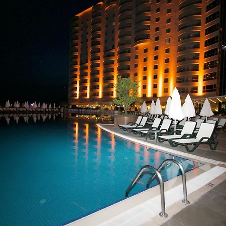 Luxury Penthouse In Goldcity 아파트 *