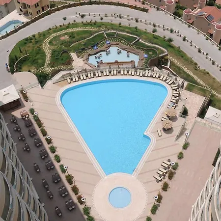 Luxury Penthouse In Goldcity Daire *